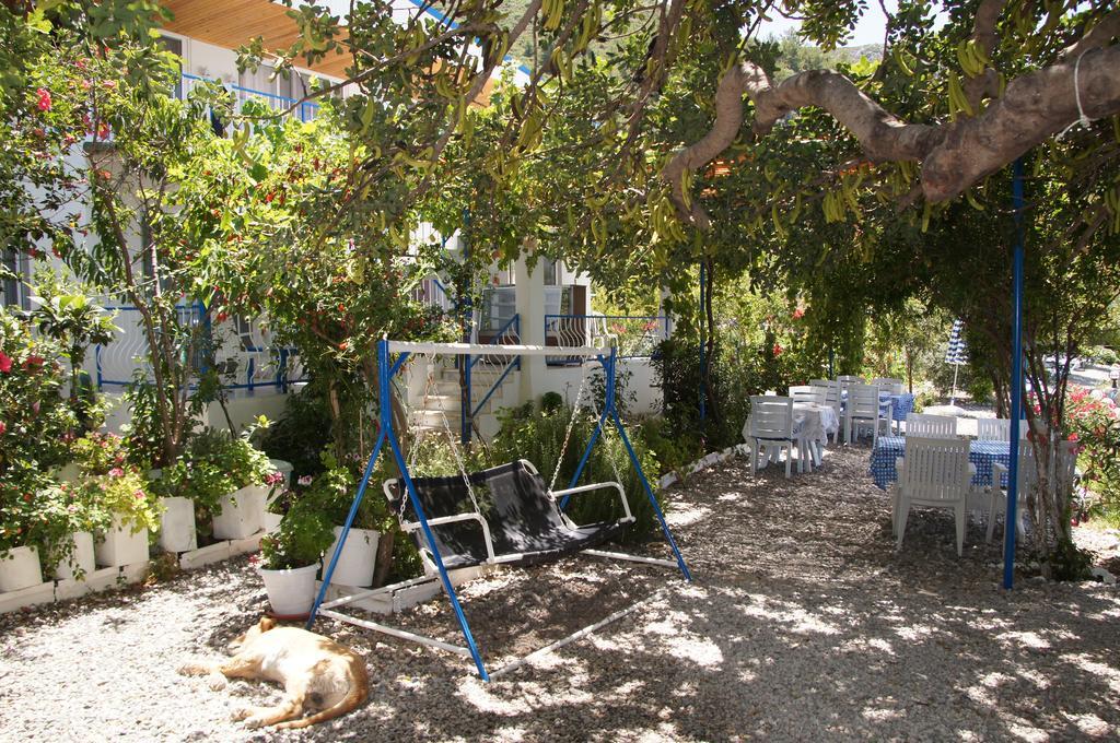 Отель Mavi Akvaryum Pension Sogut  Экстерьер фото